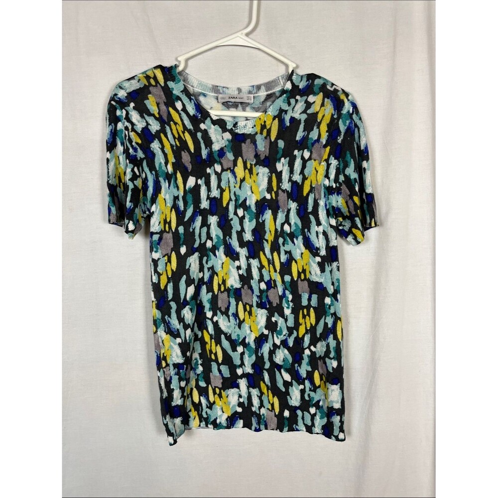 Zara Knit Blue and Gray Abstract Short Sleeve Blouse